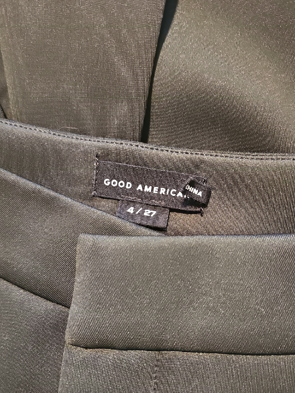 Good American Black Scuba Suit, 4/Small - Picture 7 of 8